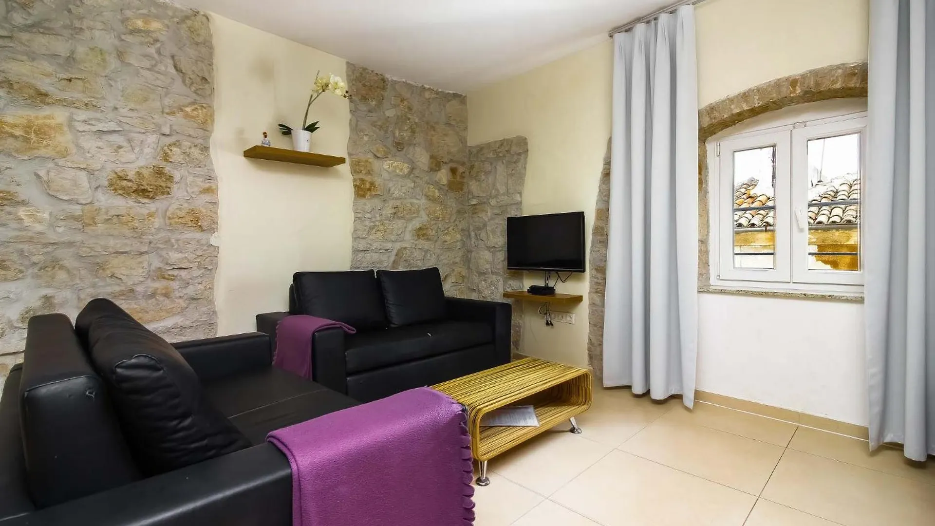 Perlina - Apartment With Terrace Vrsar